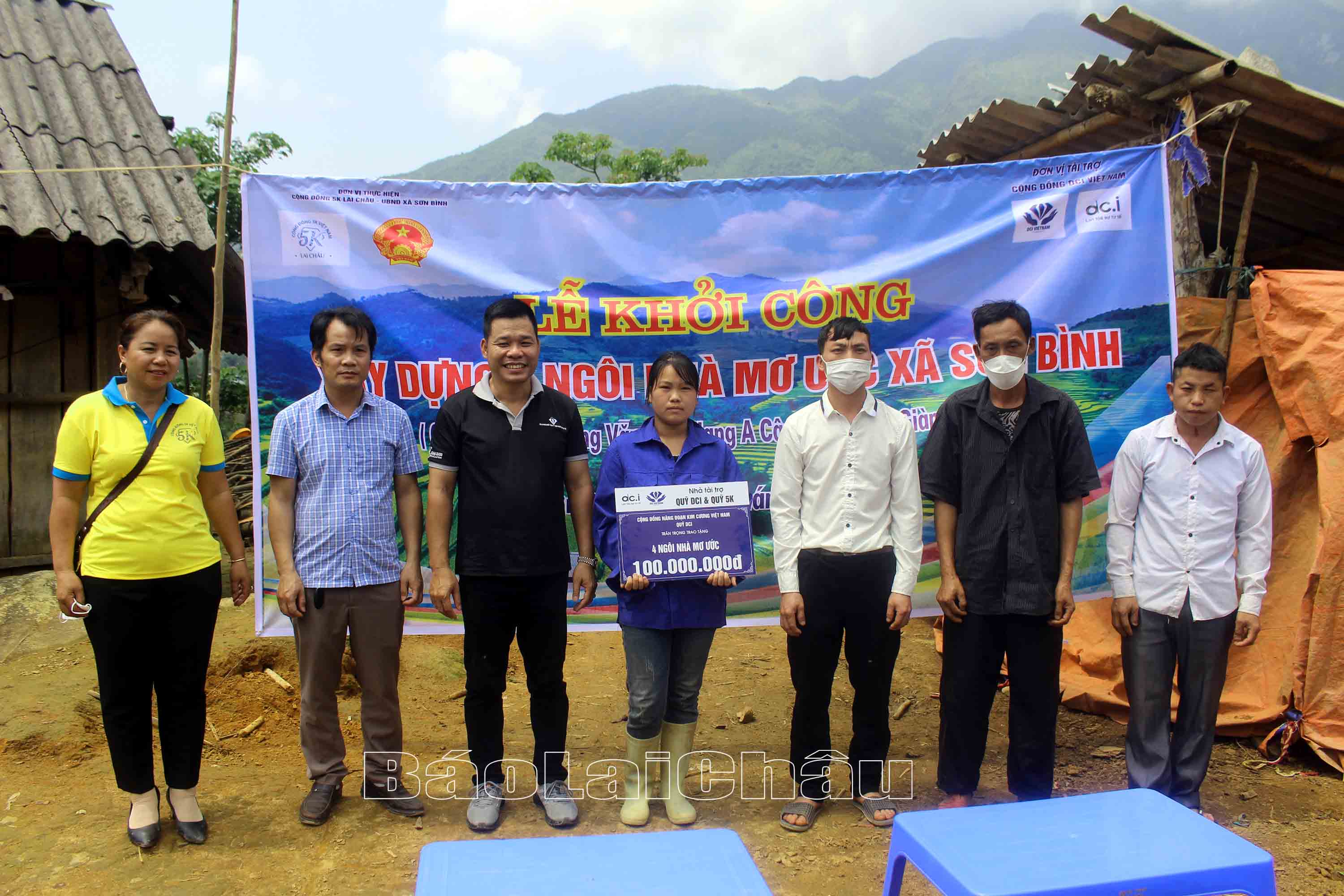 Cộng đồng DCI Việt Nam cùng các nhà hảo tâm  khởi công 4 căn nhà mơ ước cho 4 gia đình nghèo trên địa bàn xã Sơn Bình, huyện Tam Đường.